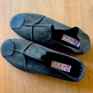 Chinese Comfy Size 9 Slipper